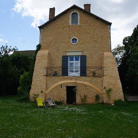 Bed and Breakfast Le Prieure Lézigné Exterior foto